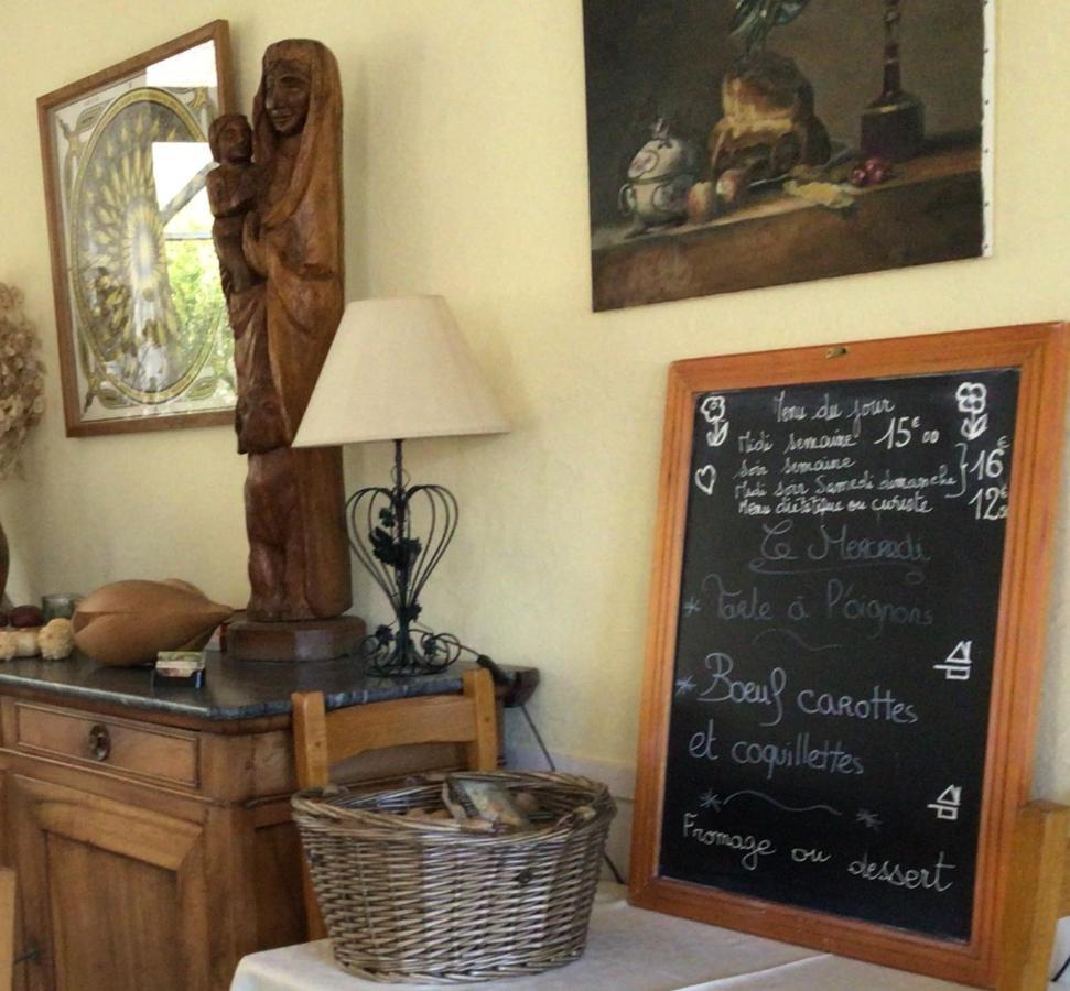 Hotel Restaurant Les Touristes Vals-les-Bains Eksteriør bilde